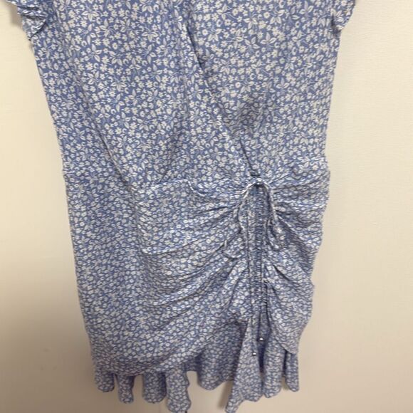 Veronica Beard Teagan Ruched Blue/White Faux Wrap Silk Dress. Size 10. - Picture 6 of 11